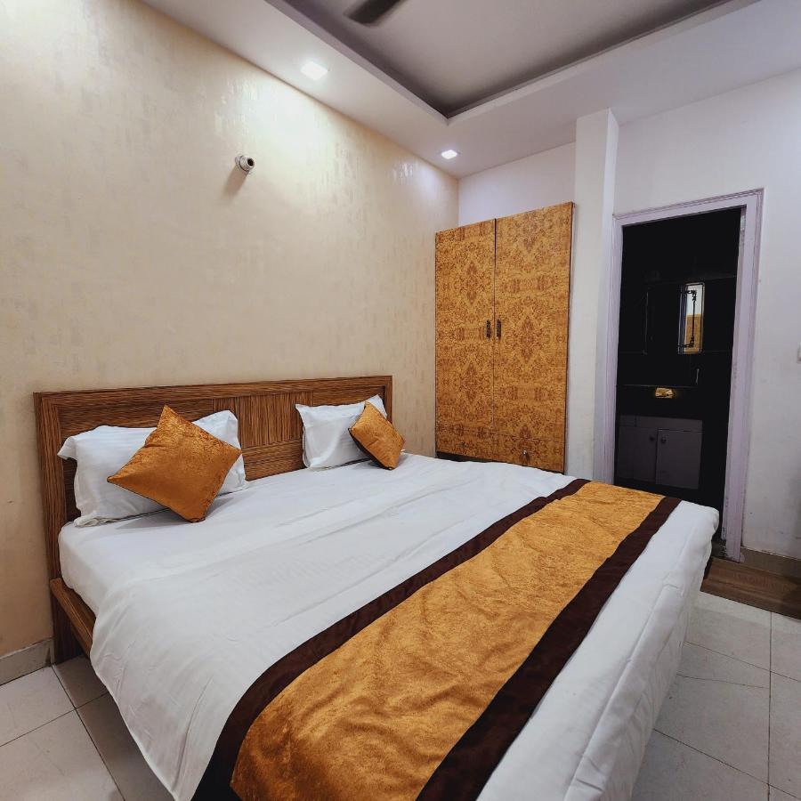 Hotel Royal Afghan Нью-Дели Экстерьер фото