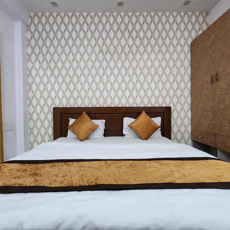 Hotel Royal Afghan Нью-Дели Экстерьер фото